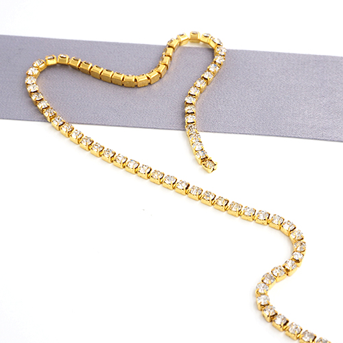 3mm四角キュービックビーズ<br><値下げ♥> <br>gold<br>45/90cm