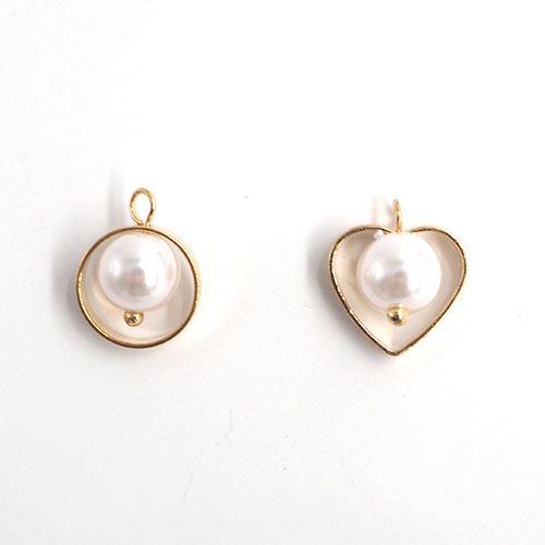 パール鐘チャーム<br>13㎜x15㎜・gold<br>2/10EA