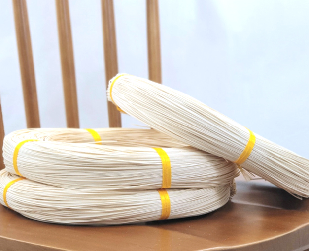 ラタン(籐) 丸芯 生成り 1mm 250g