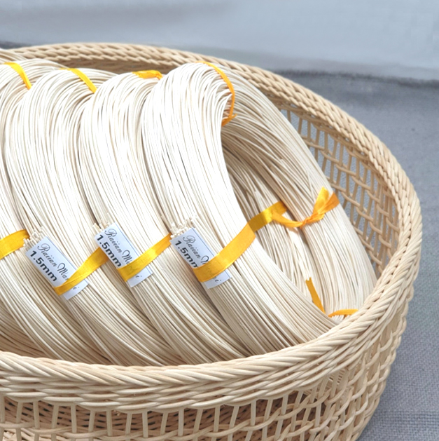 ラタン(籐) 丸芯 生成り 1.5mm 250g