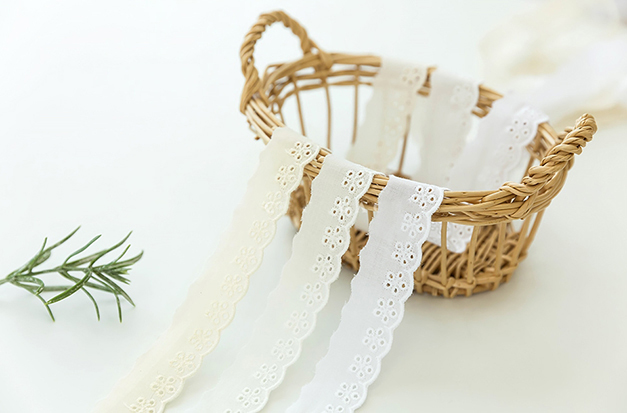 5穴綿レース 03.jpg