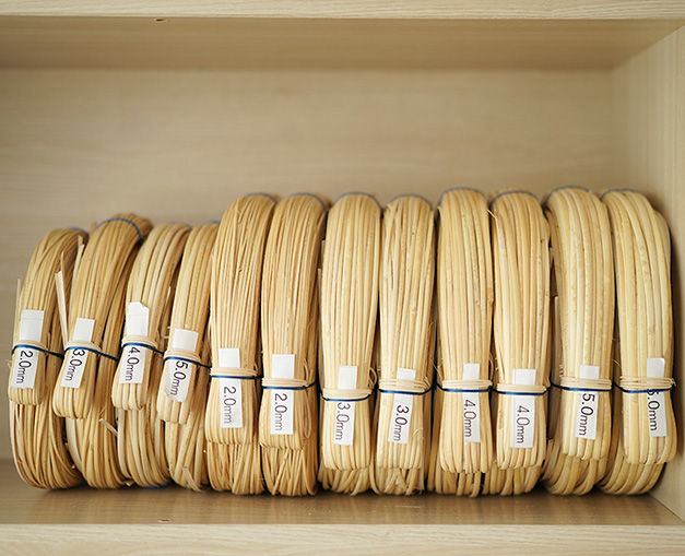 ラタン皮籐 生成り 幅2/3/4/5mm 約470-500g