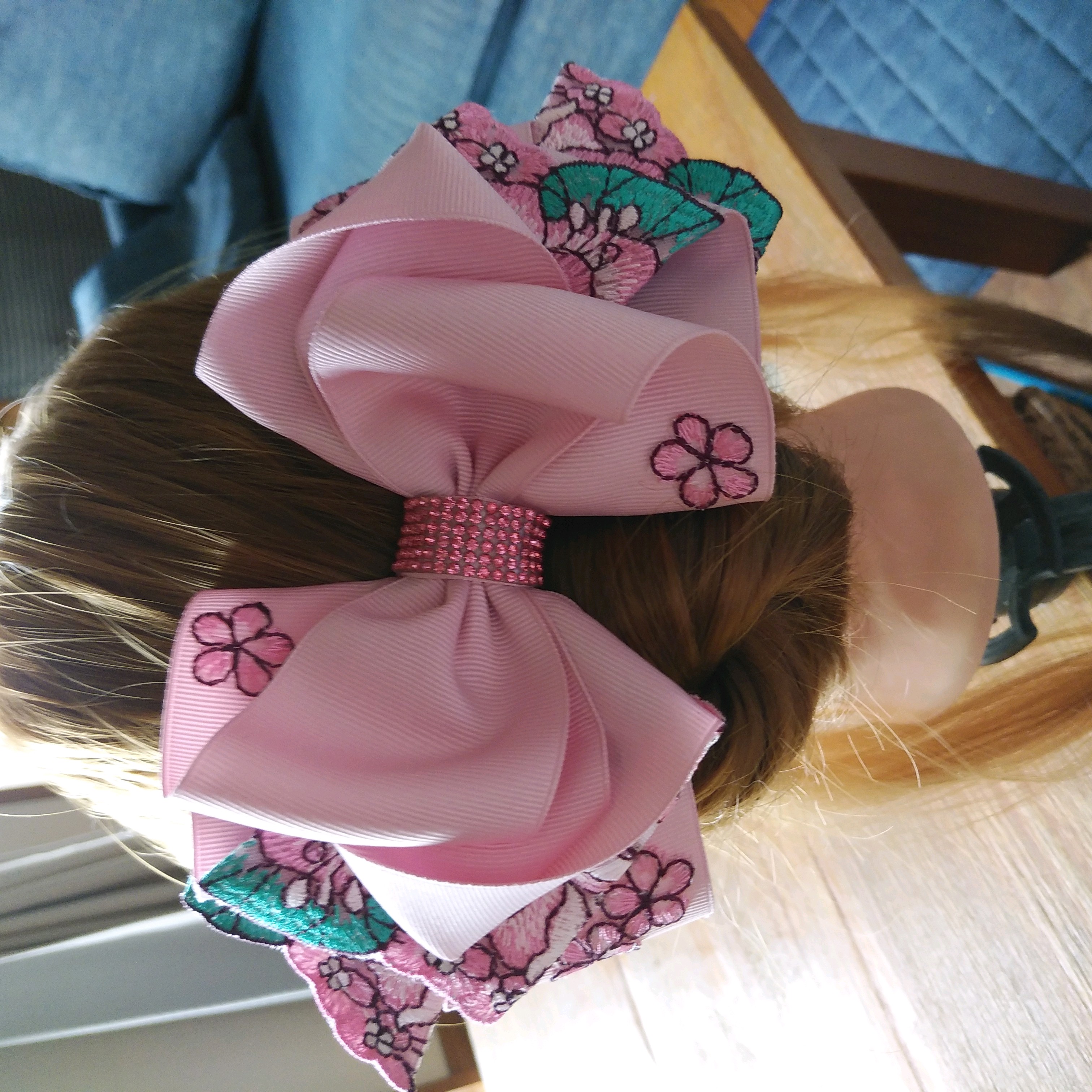 ラインストーンシート ≪Pink≫ 80㎜/1枚(235×395㎜)